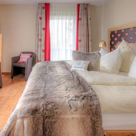 Landhotel Schnupp Neudrossenfeld ภายนอก รูปภาพ