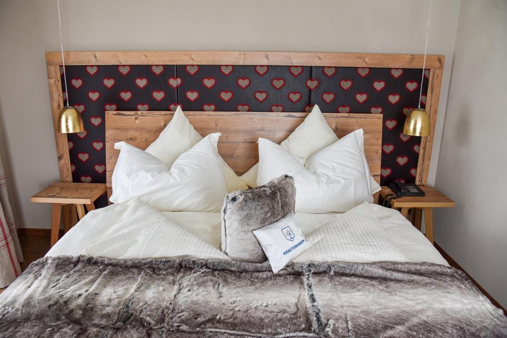 Landhotel Schnupp Neudrossenfeld ภายนอก รูปภาพ